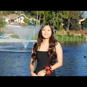 Meet your Posher, Vivian